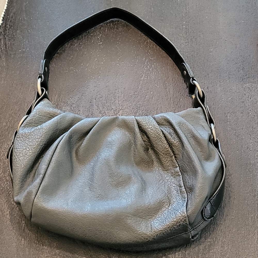 Vera Wang Leather Hand Bag